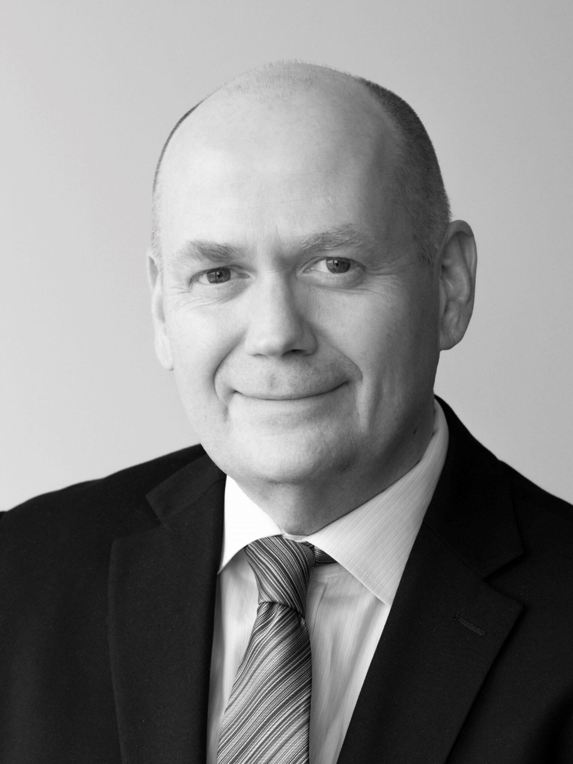 Einar Þór Sverrisson, Hæstaréttarlögmaður / Eigandi